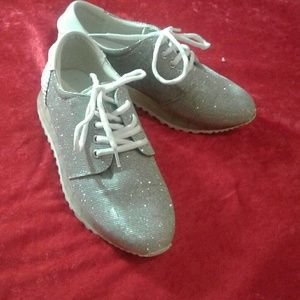 Sixty Seven women silver metallic sneakers Sz 8 US